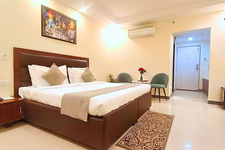Room 60 of 95