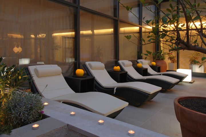 Spa 53 of 90