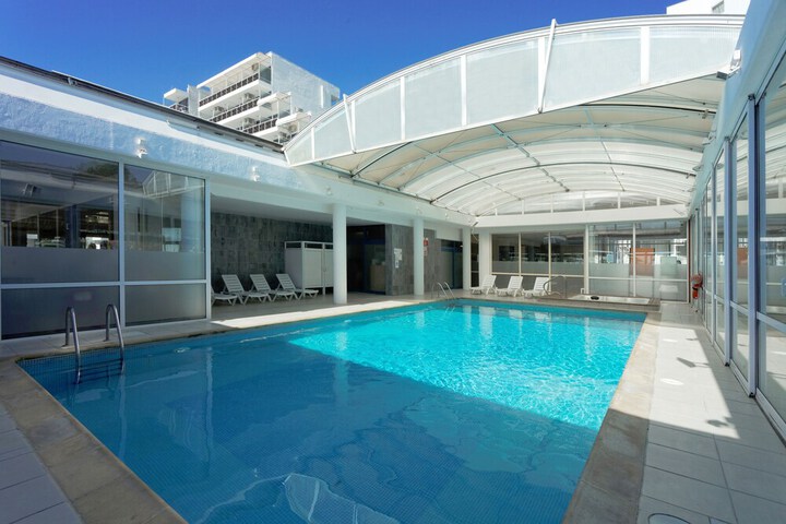 Pool 33 of 62