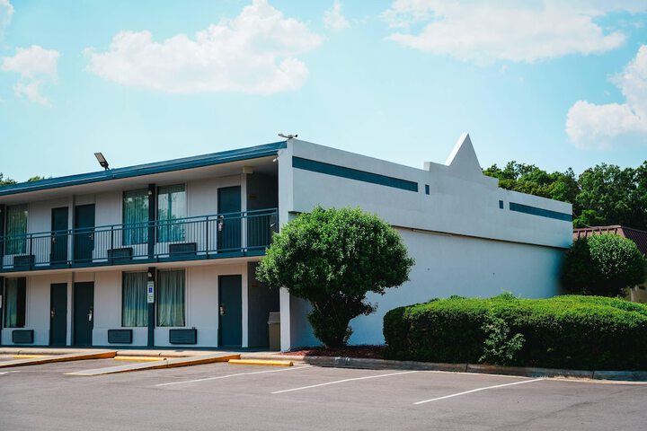 Hotel 81 of 85