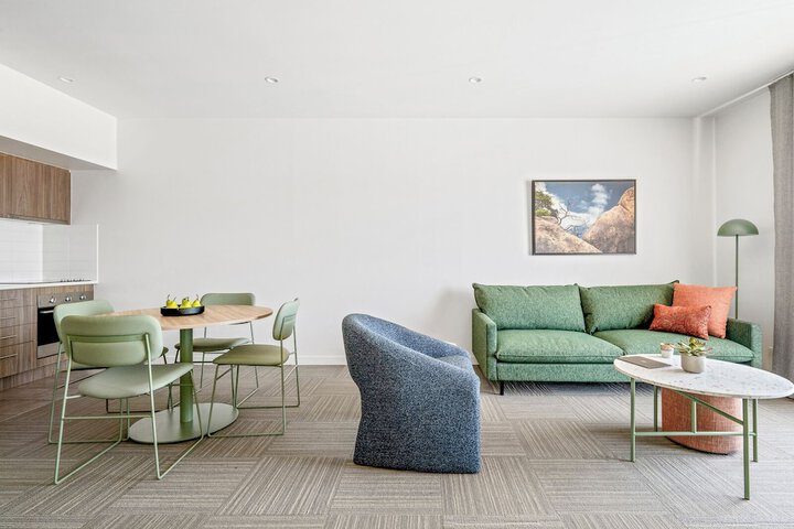 Room 15 of 28