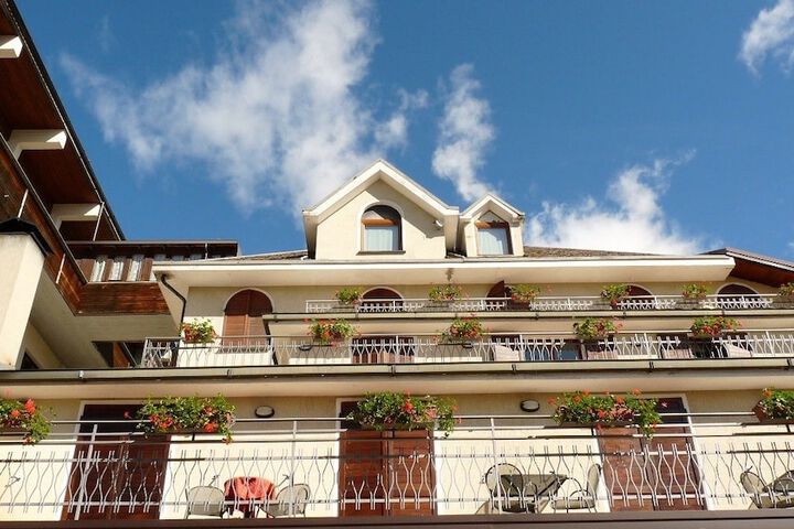 Hotel Ristorante La Rosa in Teglio