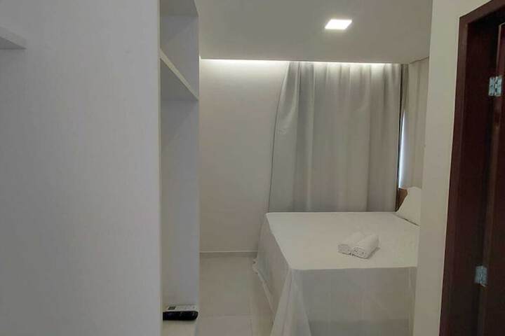 Room 4 of 12