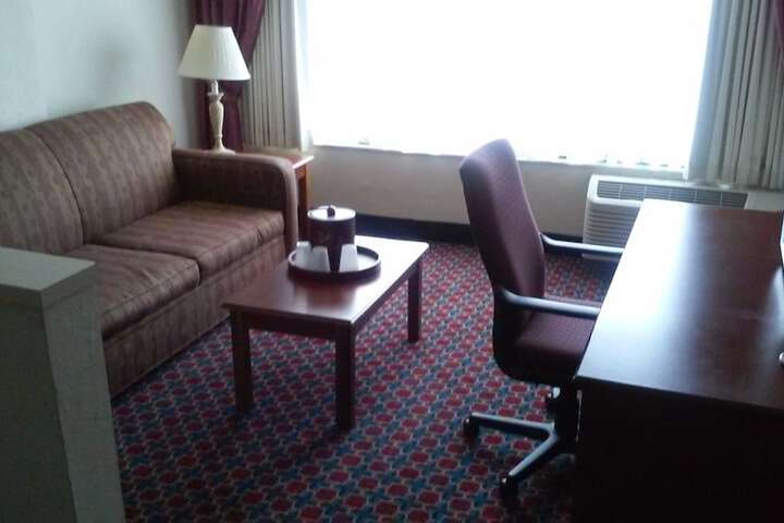 Room 16 of 24