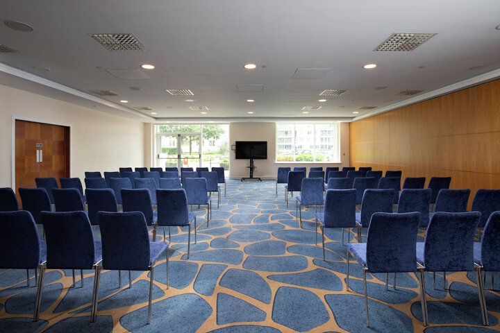 Meeting 415 of 441