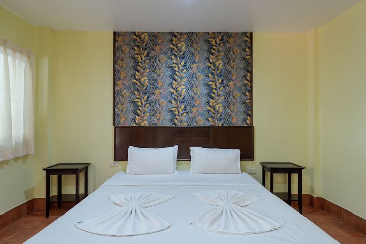 Room 36 of 127