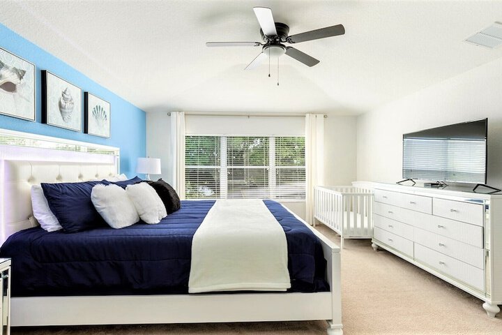 Room 357 of 710