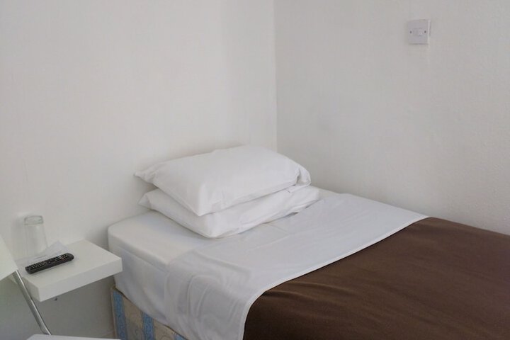 Room 3 of 23