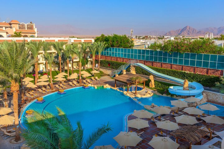 Pools & Facilities