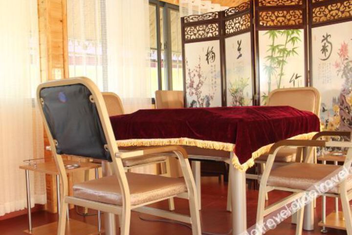 Xishuangbanna Xinyuan Lutong Business Hotel