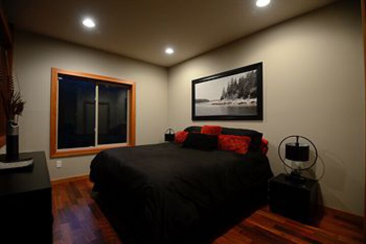 Room 11 of 39