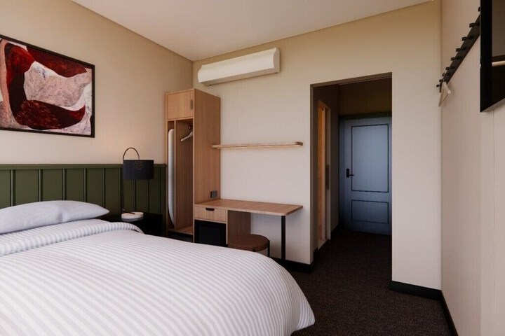 Room 7 of 14