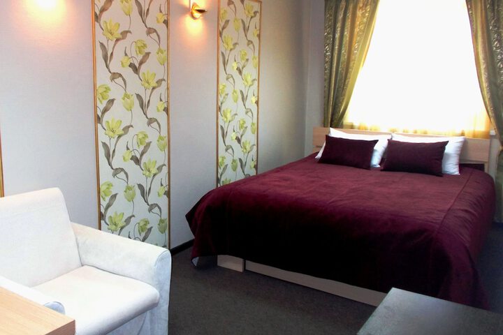 Room 21 of 28