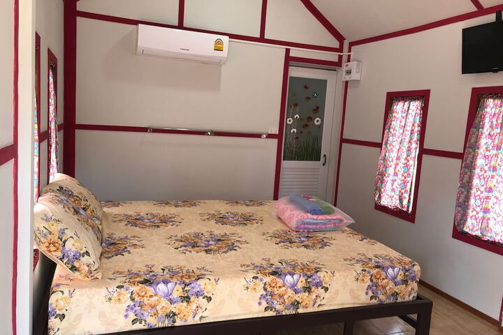 Room 7 of 17
