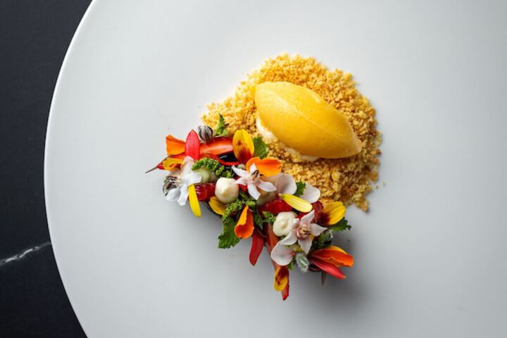 Dining 54 of 72
