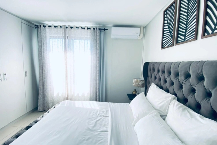 Room 4 of 19