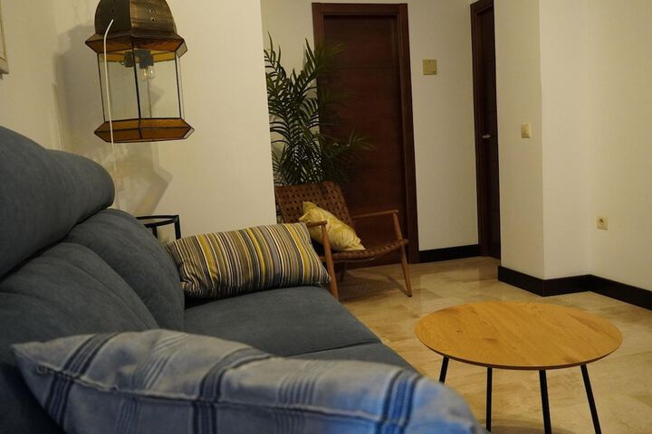 Room 7 of 36