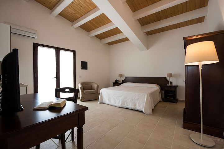 Room 10 of 57