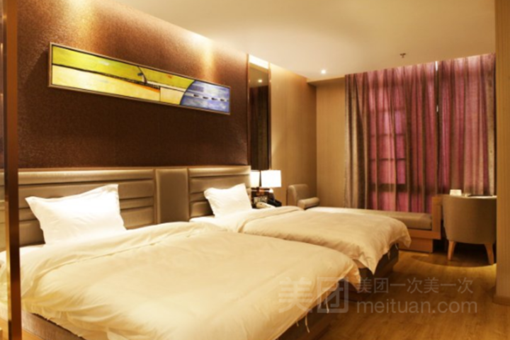 Photo of Super 8 Hotel