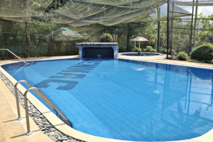 Pool 16 of 37