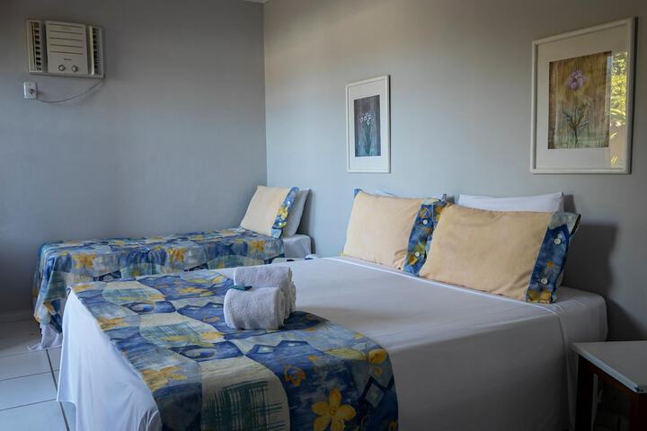 Room 4 of 62