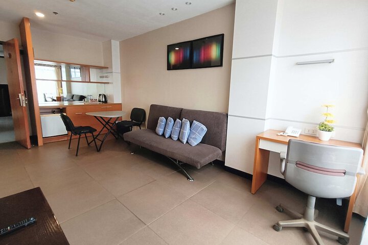 Room 53 of 73