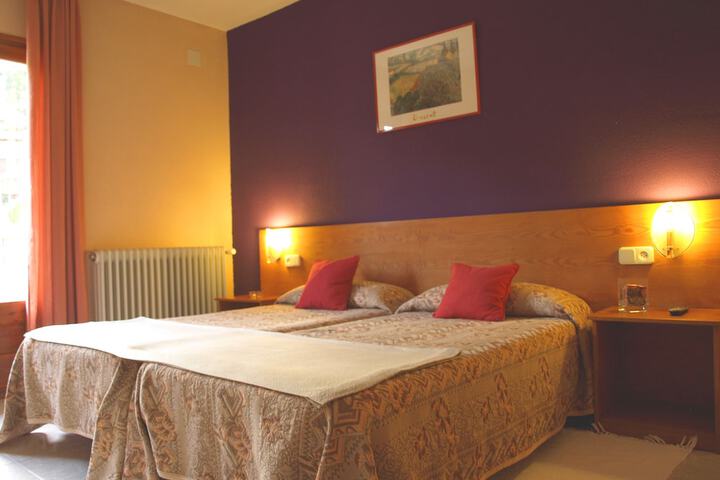 Room 16 of 19