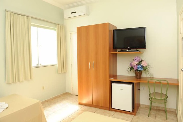 Room 31 of 41