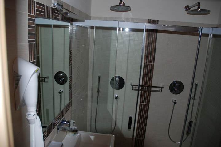 Vanity Photo