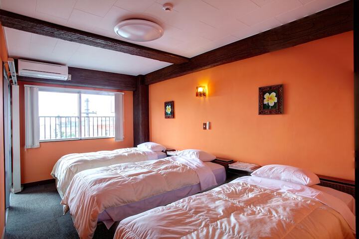 Room 21 of 63