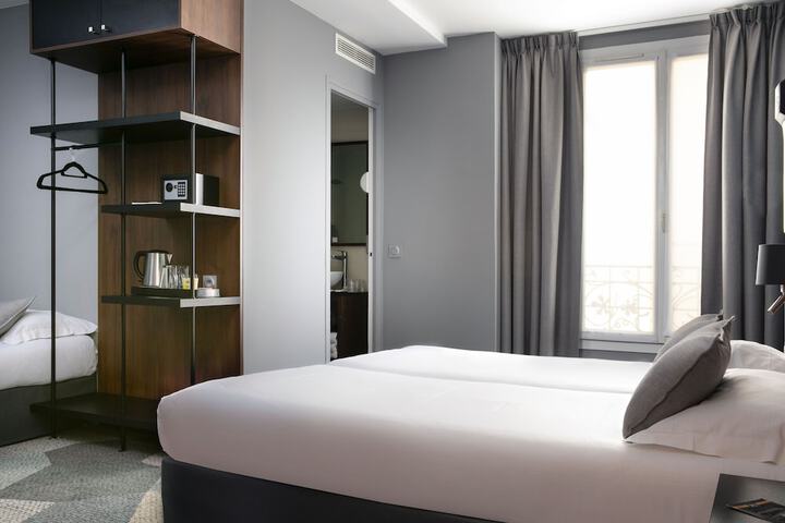 Room 18 of 52
