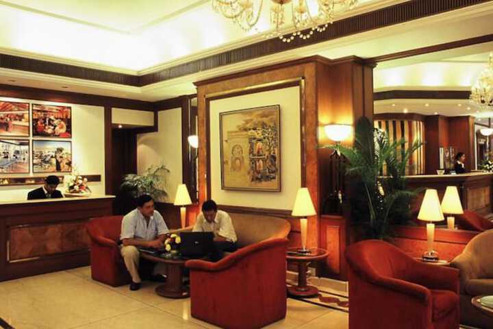 Lobby Photos