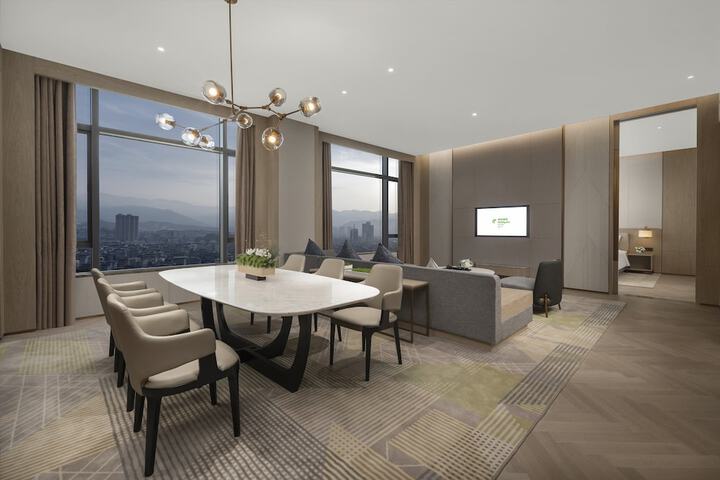 Room 5 of 43