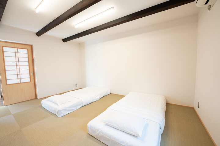 Room 41 of 86