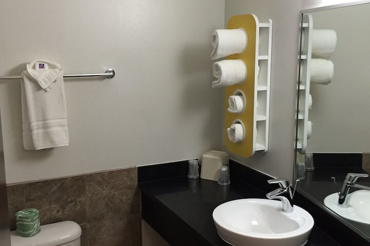 Clean Restrooms