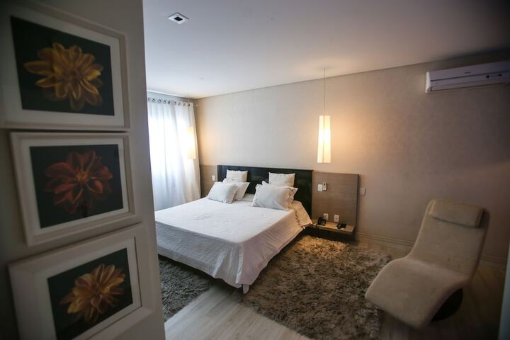 Room 10 of 87