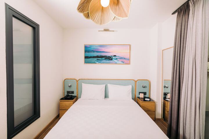 Room 16 of 101