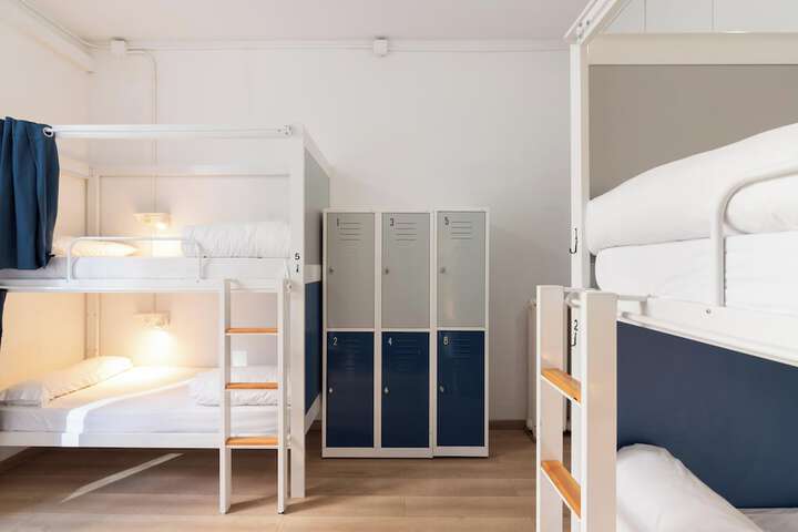Room 19 of 31