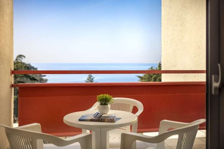 Terrace/Patio 45 of 46