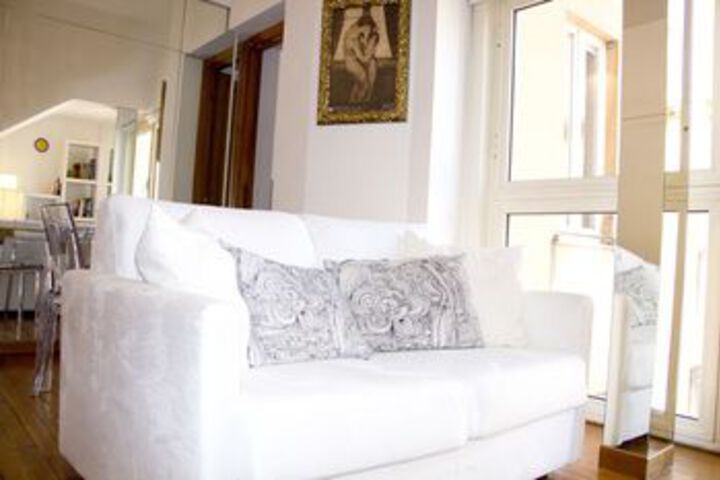 Room 12 of 12