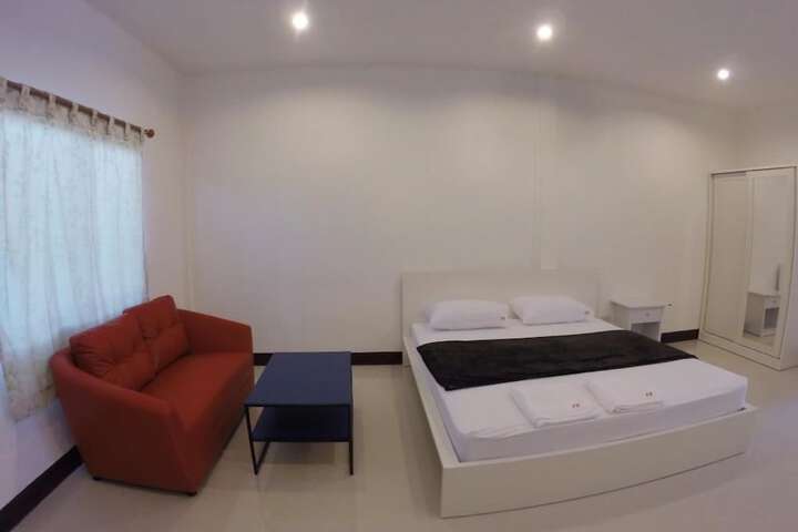 Room 18 of 54