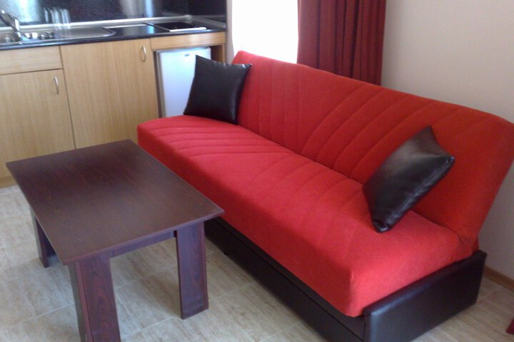Room 27 of 92