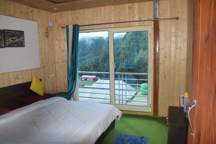 Room 20 of 70