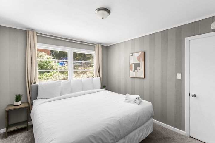 Room 8 of 41