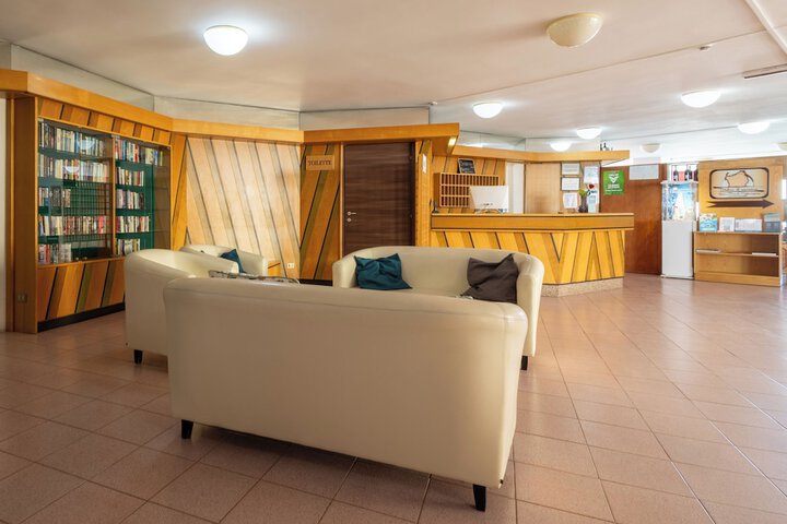 Hotel Interior 8 of 44