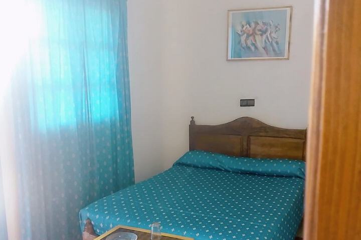 Room 8 of 20