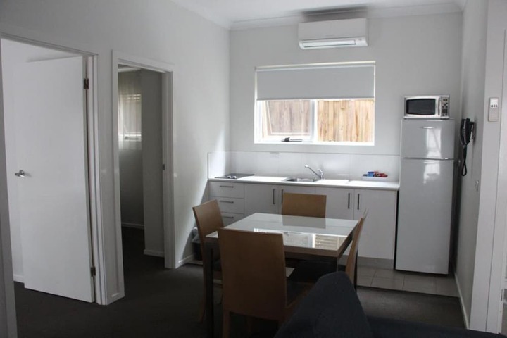 Room 16 of 90