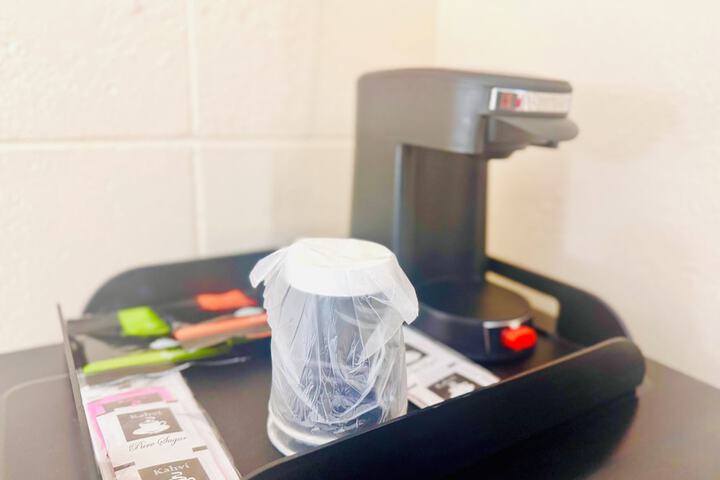 Breakfast/Coffee Service 27 of 50