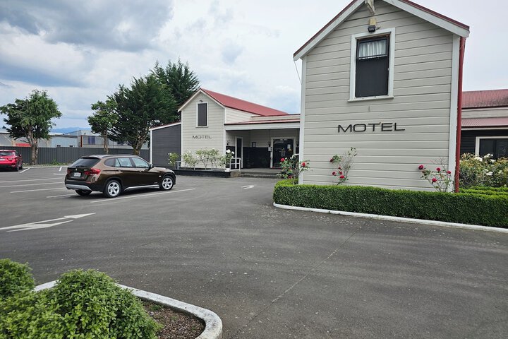 Hotel 94 of 104