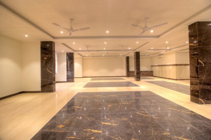 Ballroom/Hall 49 of 60